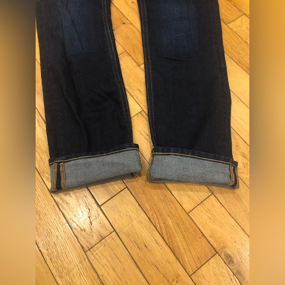 GAP Real Straight Mid-rise dark wash jeans. Size 28L. - Picture 7 of 16